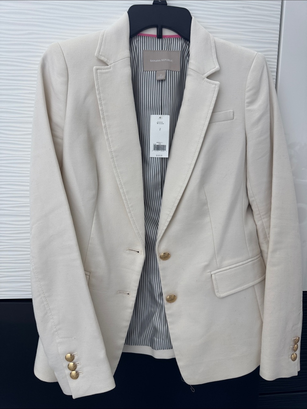 Banana Republic Cream Women's Blazer with Gold Buttons size 2 NWT